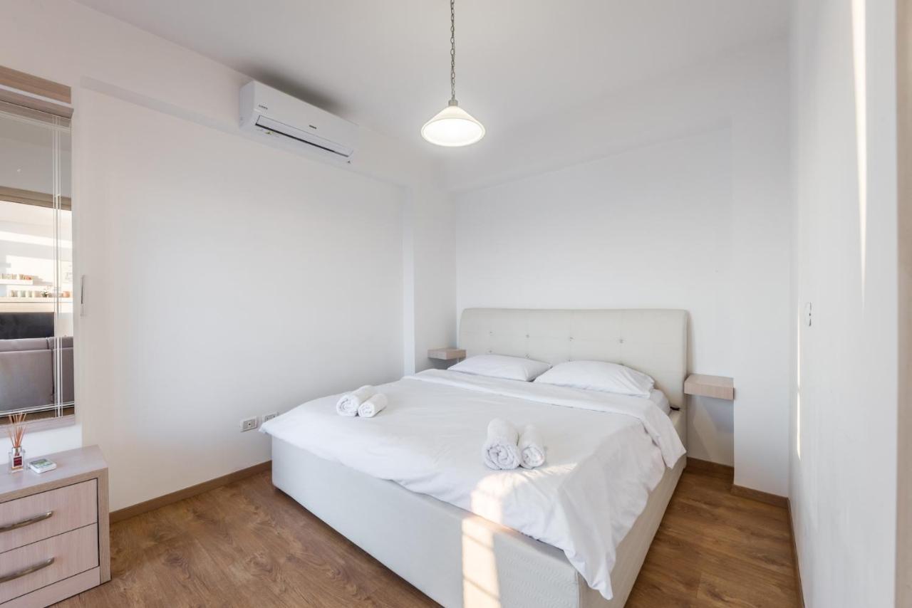 Blue Heaven -Full Sea View Brand New Apartment Дуррес Экстерьер фото