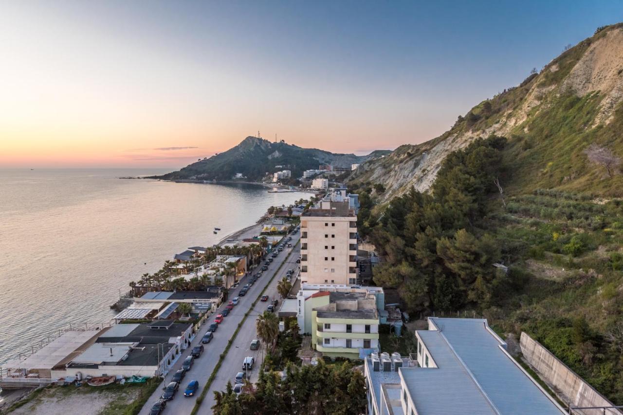 Blue Heaven -Full Sea View Brand New Apartment Дуррес Экстерьер фото